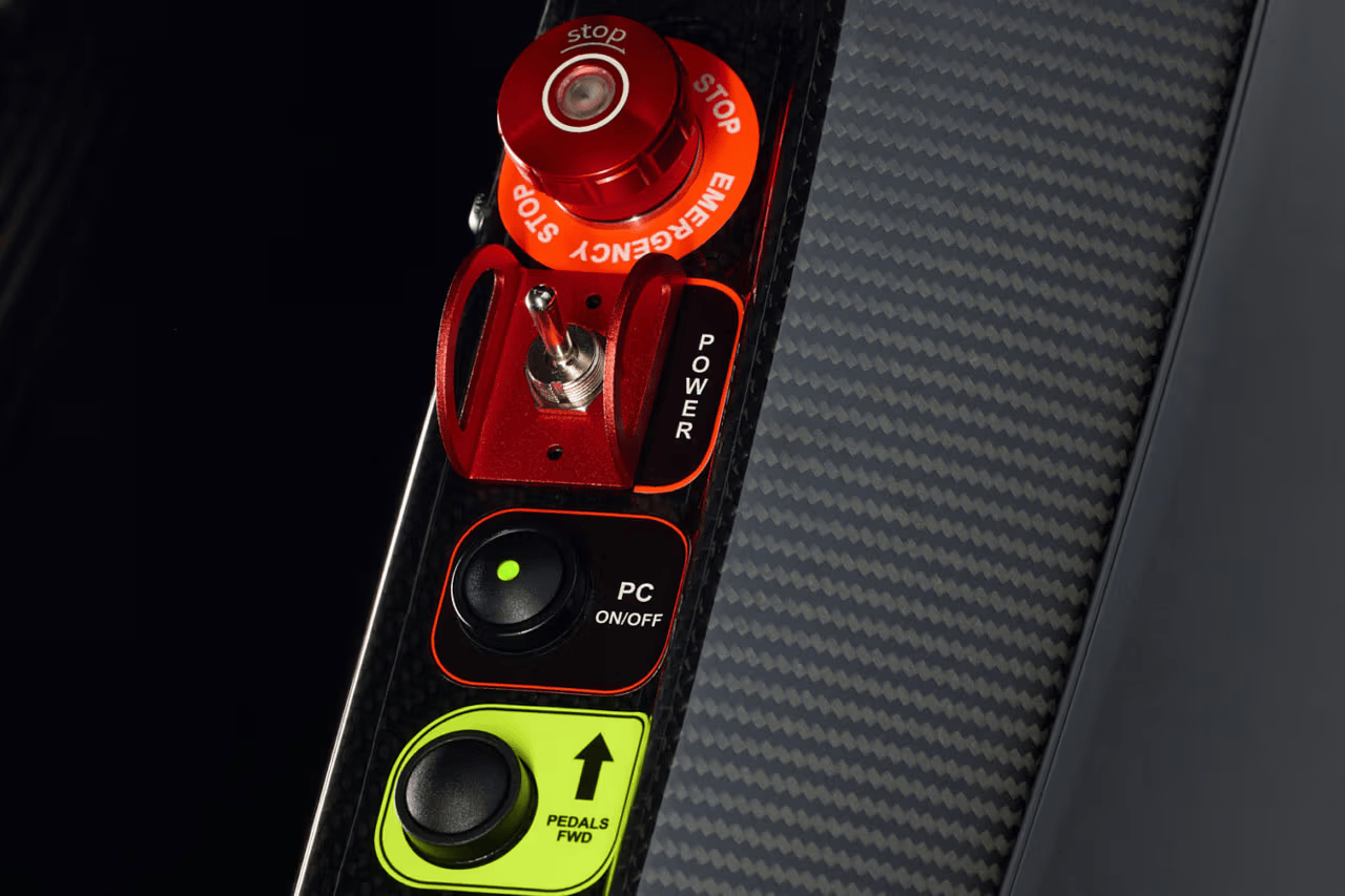 AMR-C01-R Pedal Control Unit