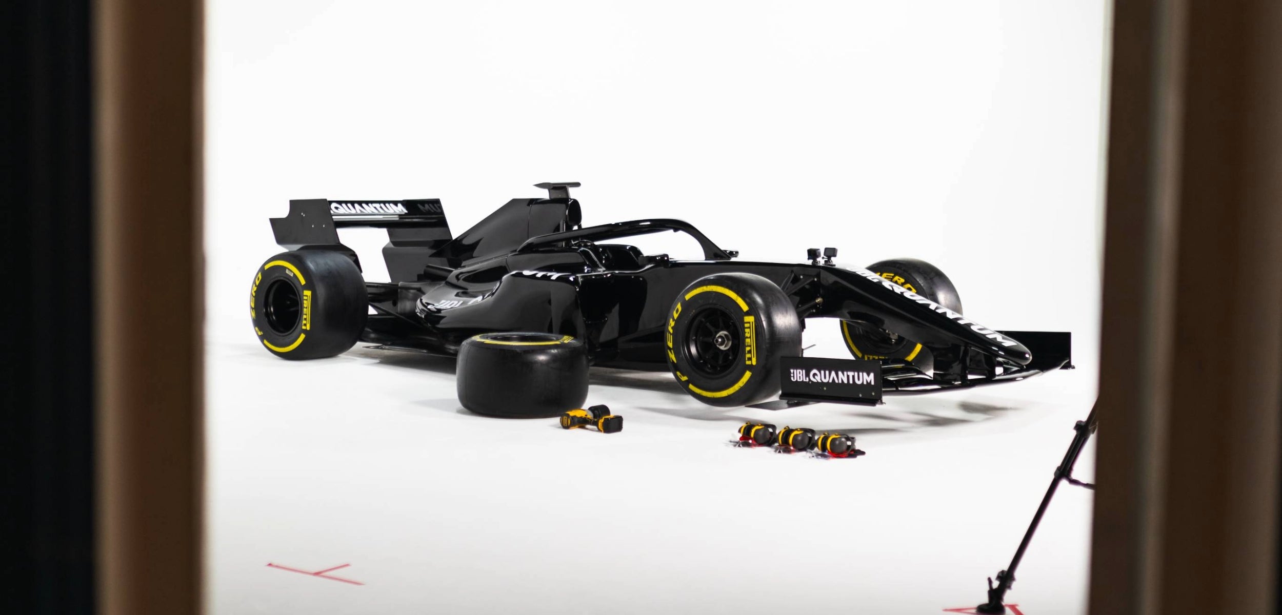 F1 Car Hire JBL Quantum 